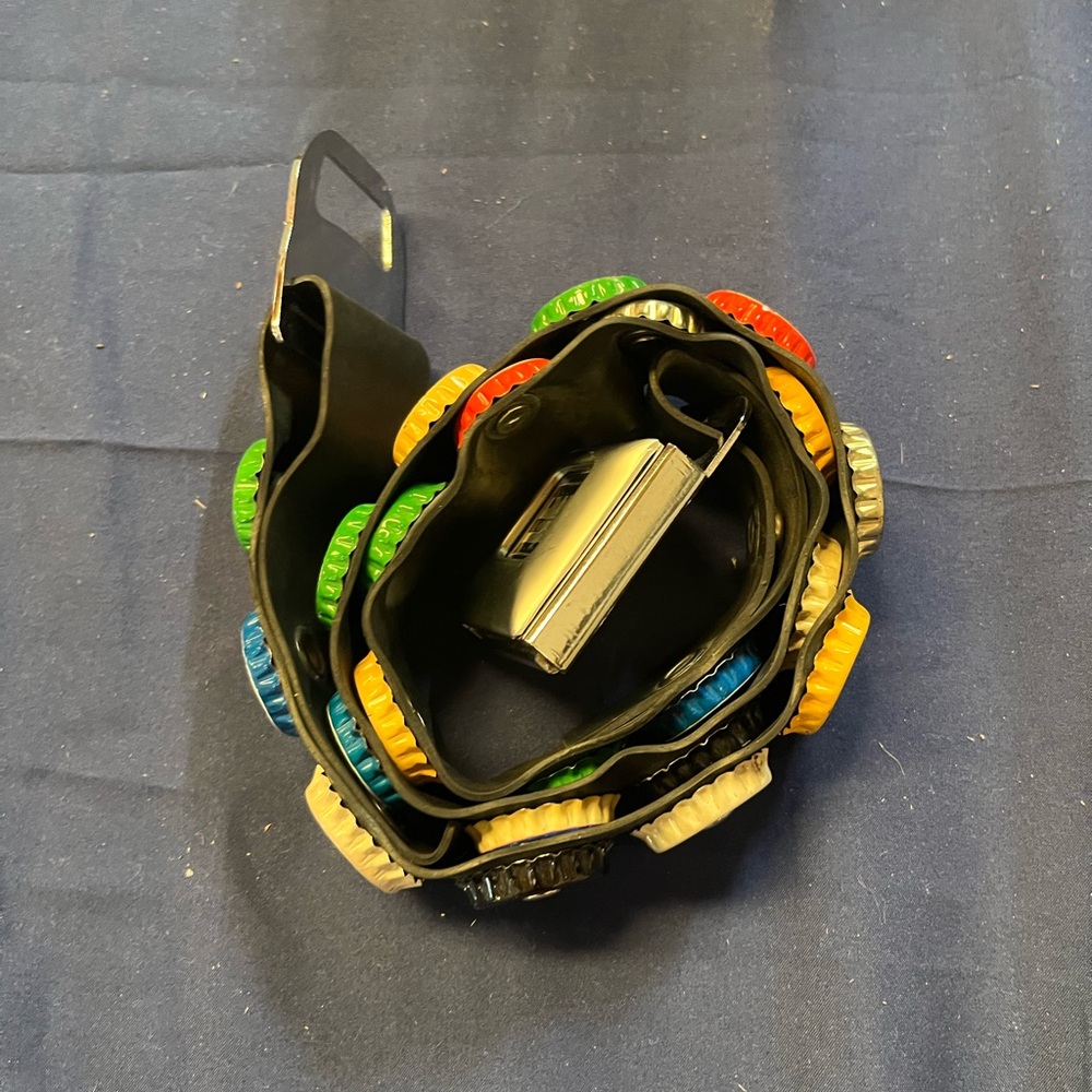 Little Earth rubber cap  Belt